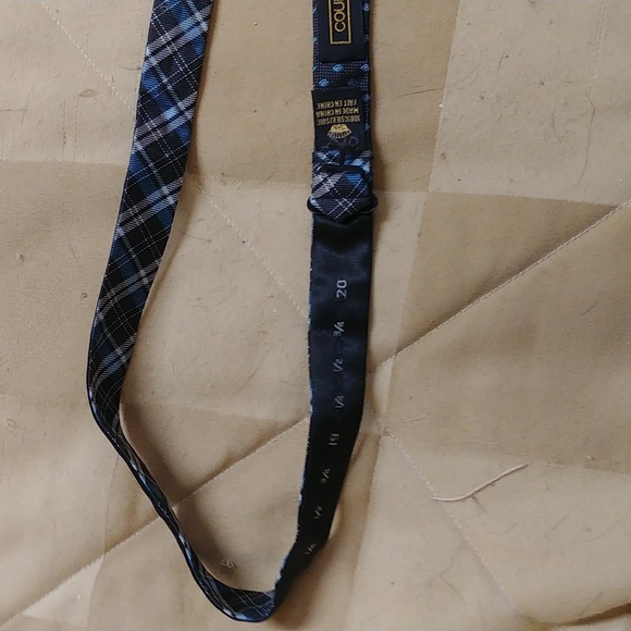 Countess Mara reversible bow tie - Picture 3 of 3